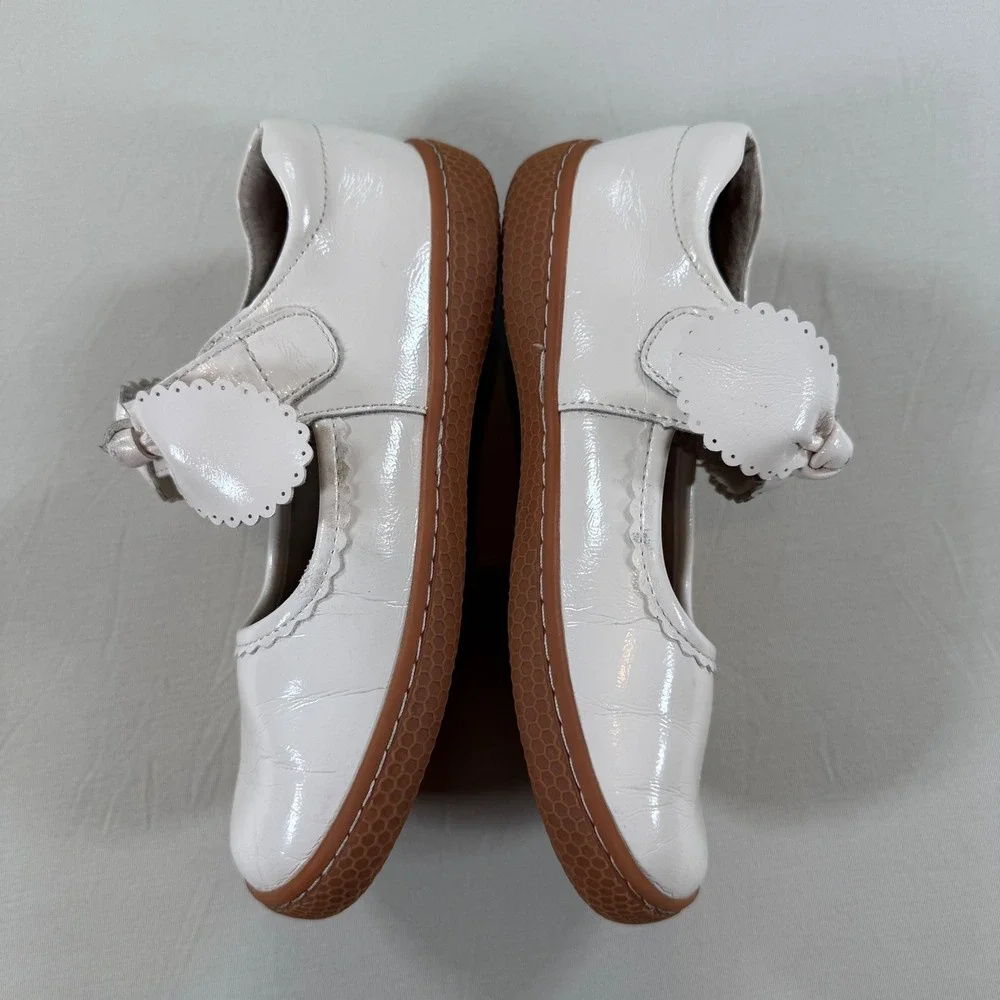 Livie & Luca Girls Cream Patent Leather Mary Jane Bow Shoes Size 1 Youth